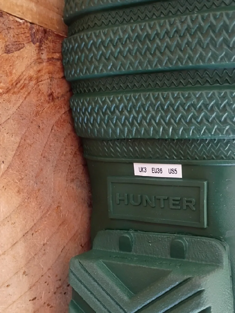 New In Box Hunter Original Tall Rain Boots Hunter Green US Size 5 NWT MSRP $190